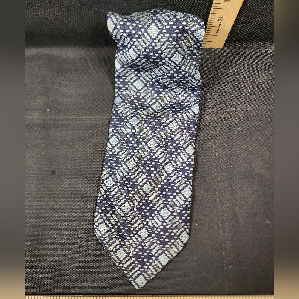 Vintage Christian Dior New York Paris Silk Blue Tie Used